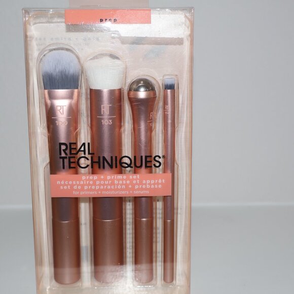 Real Techniques Prep + Prime 4-Pc Brush Set – NEW - Picture 3 of 4